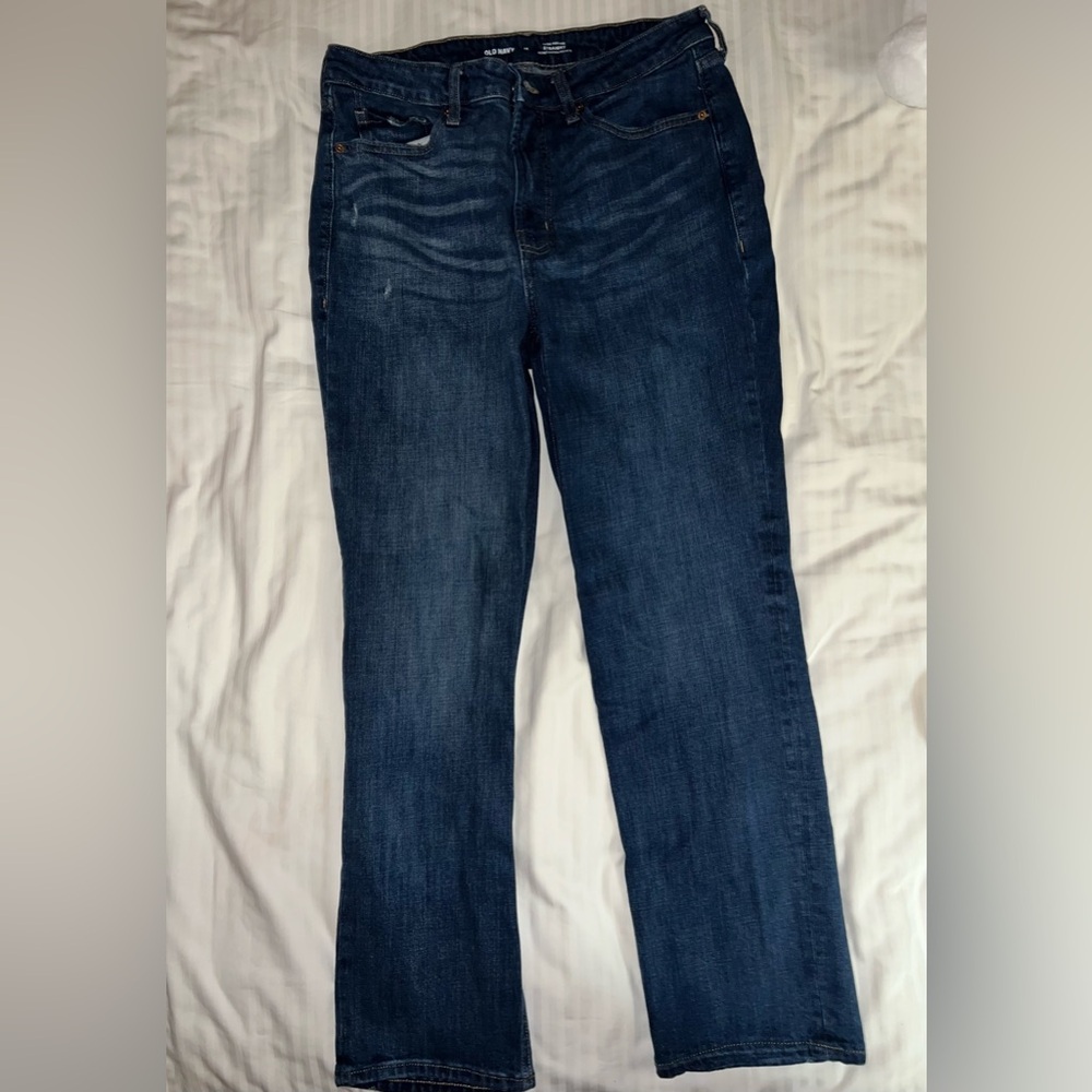 Old Navy Women’s Extra High Rise Straight Jeans | Size 12 Regular - Picture 2 of 4